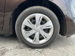 TOYOTA SIENTA HYBRID G 2019 full