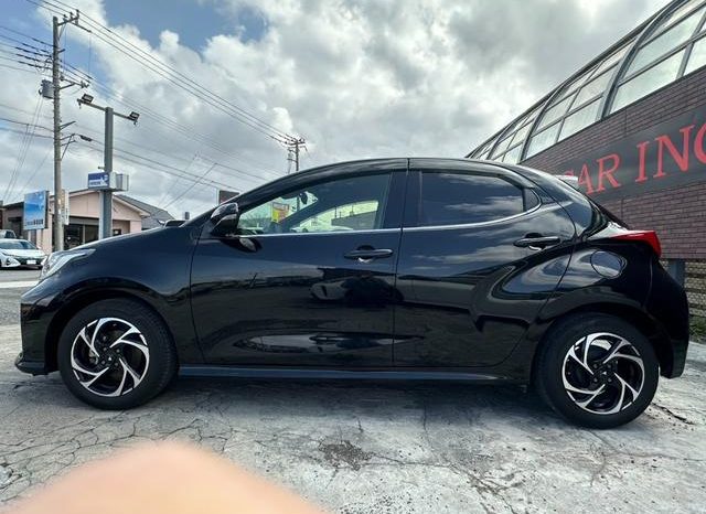 TOYOTA YARIS HYBRID Z 2020 full