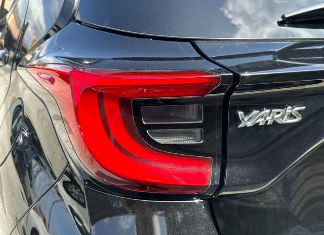 TOYOTA YARIS HYBRID Z 2020 full