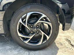 TOYOTA YARIS HYBRID Z 2020 full