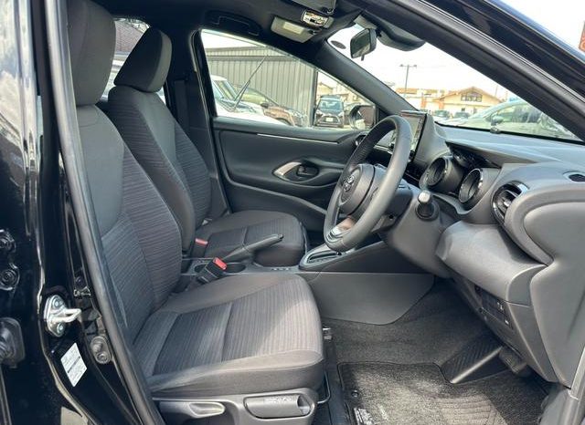 TOYOTA YARIS HYBRID Z 2020 full