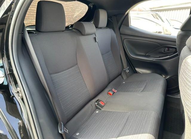 TOYOTA YARIS HYBRID Z 2020 full