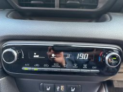 TOYOTA YARIS HYBRID Z 2020 full