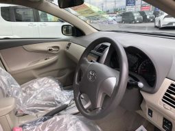 Toyota Corolla Axio 2012 full