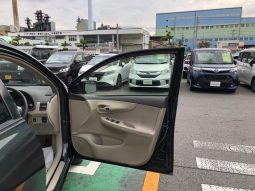 Toyota Corolla Axio 2012 full