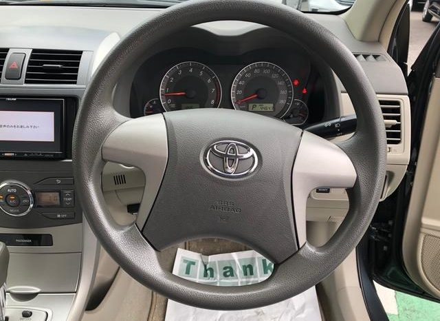 Toyota Corolla Axio 2012 full