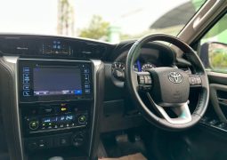 Toyota Fortuner 2.4 2018 full