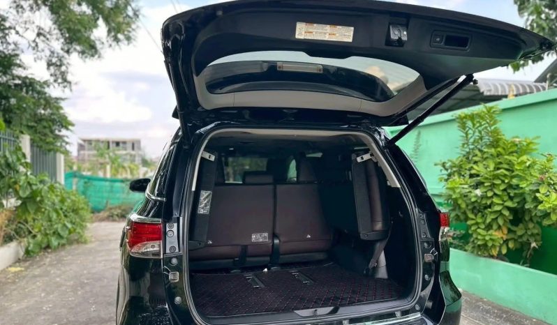 Toyota Fortuner 2.4 2018 full