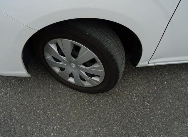 TOYOTA COROLLA AXIO 1.5G 2017 full