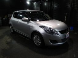 SUZUKI SWIFT XG 2011 full
