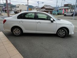 TOYOTA COROLLA AXIO 1.5G 2017 full