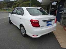 TOYOTA COROLLA AXIO 1.5G 2017 full