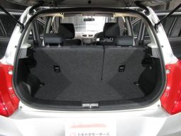 SUZUKI SWIFT XG 2011 full