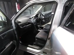 SUZUKI SWIFT XG 2011 full