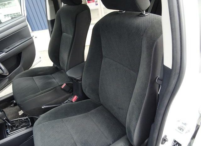 TOYOTA COROLLA AXIO 1.5G 2017 full