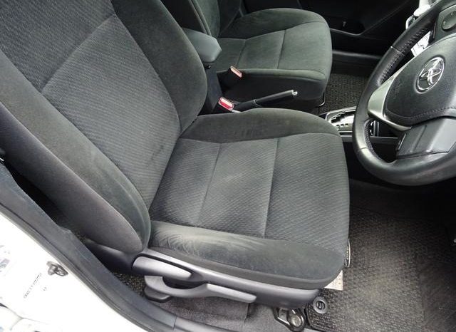 TOYOTA COROLLA AXIO 1.5G 2017 full