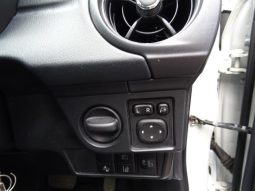 TOYOTA COROLLA AXIO 1.5G 2017 full