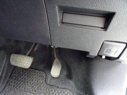 TOYOTA COROLLA AXIO 1.5G 2017 full