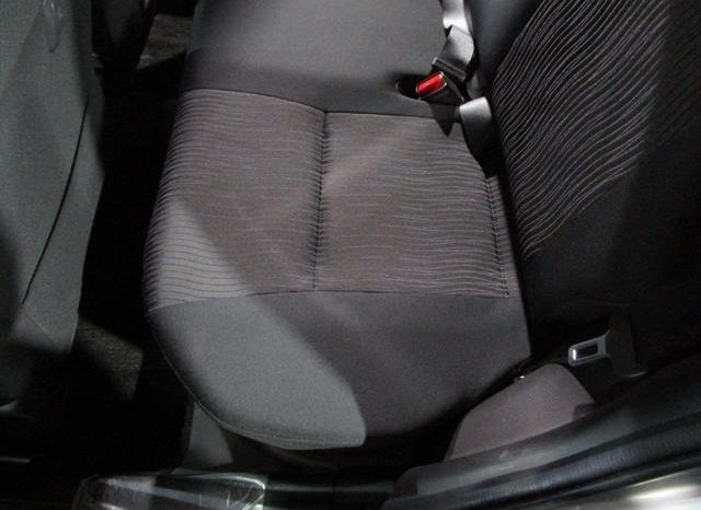 SUZUKI SWIFT XG 2011 full