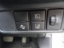 TOYOTA COROLLA AXIO 1.5G 2017 full