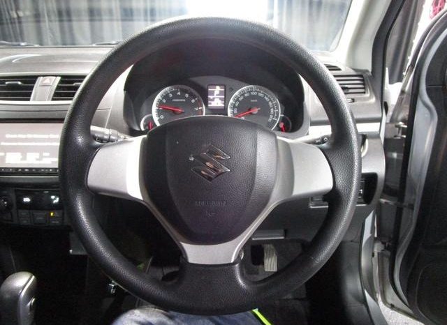 SUZUKI SWIFT XG 2011 full