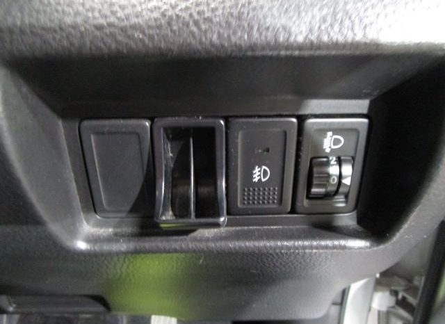 SUZUKI SWIFT XG 2011 full