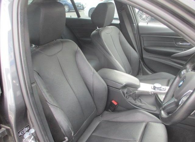 MERCEDES BENZ C-CLASS C200 AVANTGARDE AMG LINE 2014 full