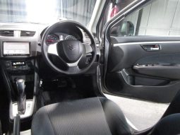 SUZUKI SWIFT XG 2011 full