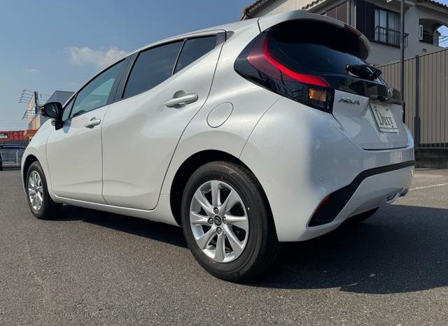 TOYOTA AQUA Z 2026 full