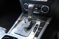 MERCEDES BENZ C-CLASS C200 BLUE EFFICIENCY AVANTGARDE 2012 full
