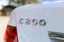 MERCEDES BENZ C-CLASS C200 BLUE EFFICIENCY AVANTGARDE 2012 full