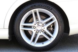 MERCEDES BENZ C-CLASS C200 BLUE EFFICIENCY AVANTGARDE 2012 full