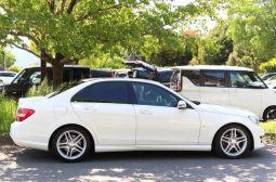 MERCEDES BENZ C-CLASS C200 BLUE EFFICIENCY AVANTGARDE 2012 full