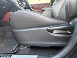 TOYOTA HARRIER ELEGANCE 2016 full