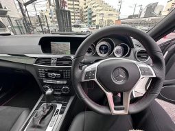 MERCEDES BENZ C-CLASS C180 AVANTGARDE 2013 full