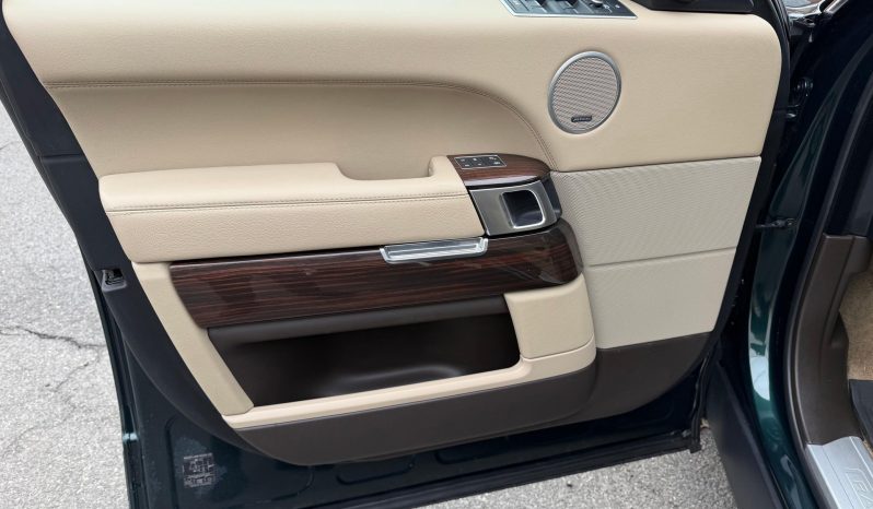 Land Rover Range Rover Td6 2017 full