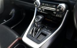 Toyota RAV4 Cruiser Auto 2WD 2019 full