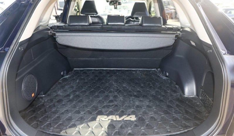 Toyota RAV4 Cruiser Auto 2WD 2019 full
