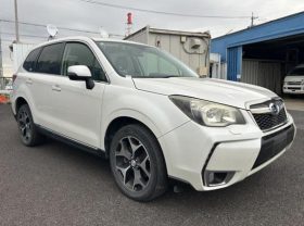 SABARU FORESTER 2.0XT 2013