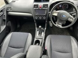 SABARU FORESTER 2.0XT 2013 full