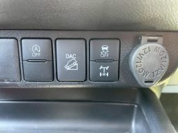 TOYOTA HILUX 2023 full