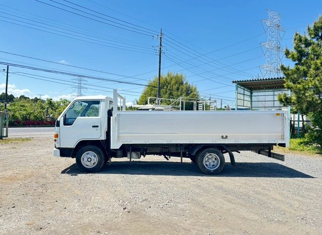 TOYOTA DYNA Flat Body 2 toner 1992 full