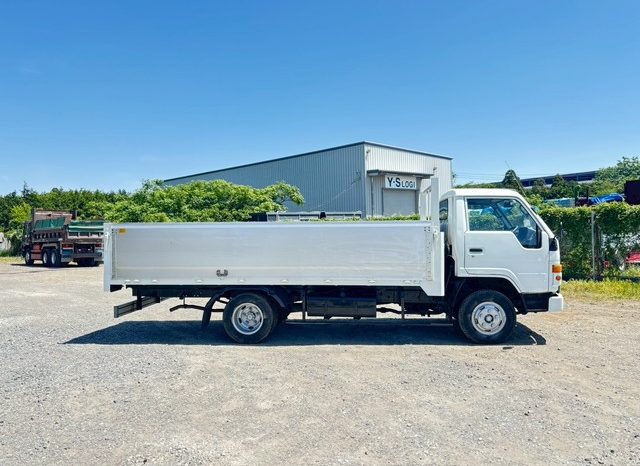 TOYOTA DYNA Flat Body 2 toner 1992 full