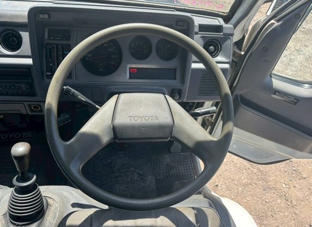 TOYOTA DYNA Flat Body 2 toner 1992 full