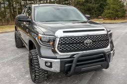 Toyota Tundra SR5 Double Cab 4×4 2019 full