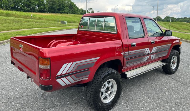 Toyota Hilux SSR 4×4 1992 full