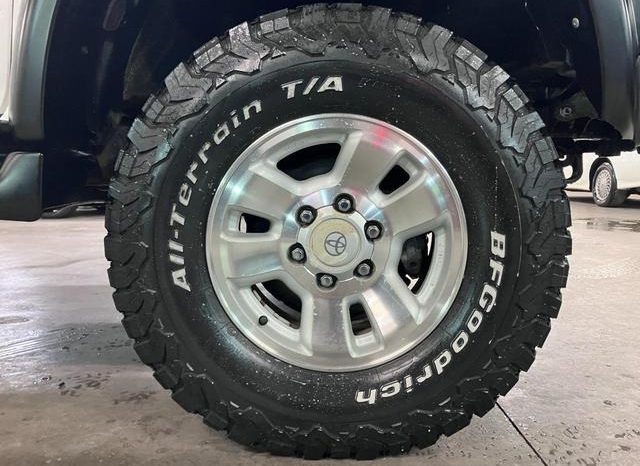 TOYOTA HILUX SURF SSR-X V SELECTION 2000 full