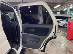 TOYOTA HILUX SURF SSR-X V SELECTION 2000 full