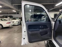 TOYOTA HILUX SURF SSR-X V SELECTION 2000 full
