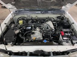 TOYOTA HILUX SURF SSR-X V SELECTION 2000 full